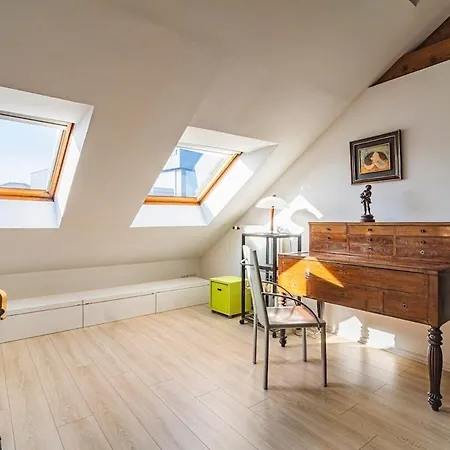 Clocher De La Cathedrale De Apartamento *