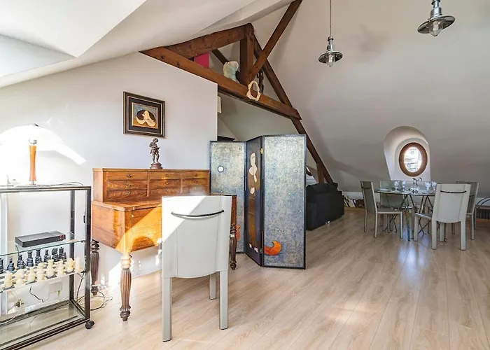 Clocher De La Cathedrale De * Reims