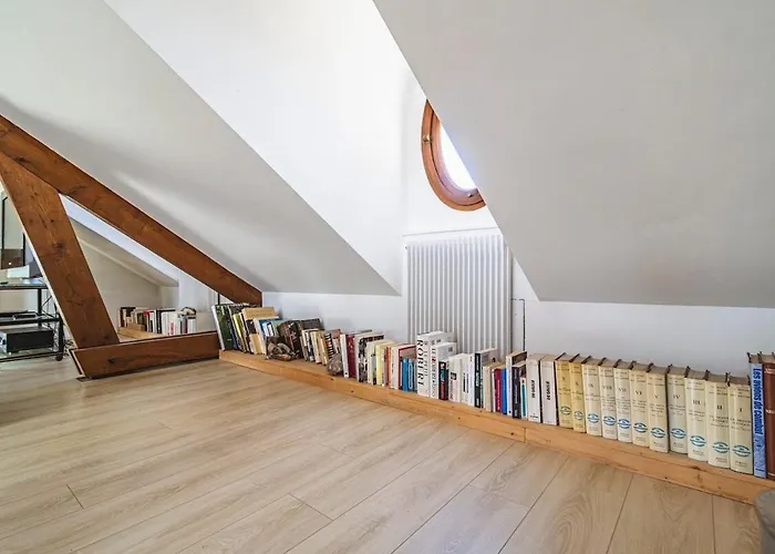 Clocher De La Cathedrale De * Reims