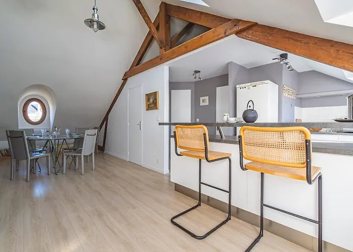 Clocher De La Cathedrale De *