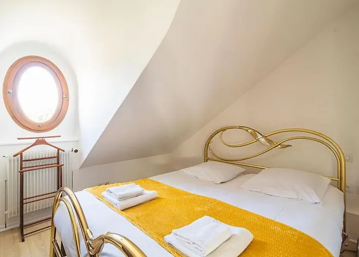 Clocher De La Cathedrale De Lejlighed Reims